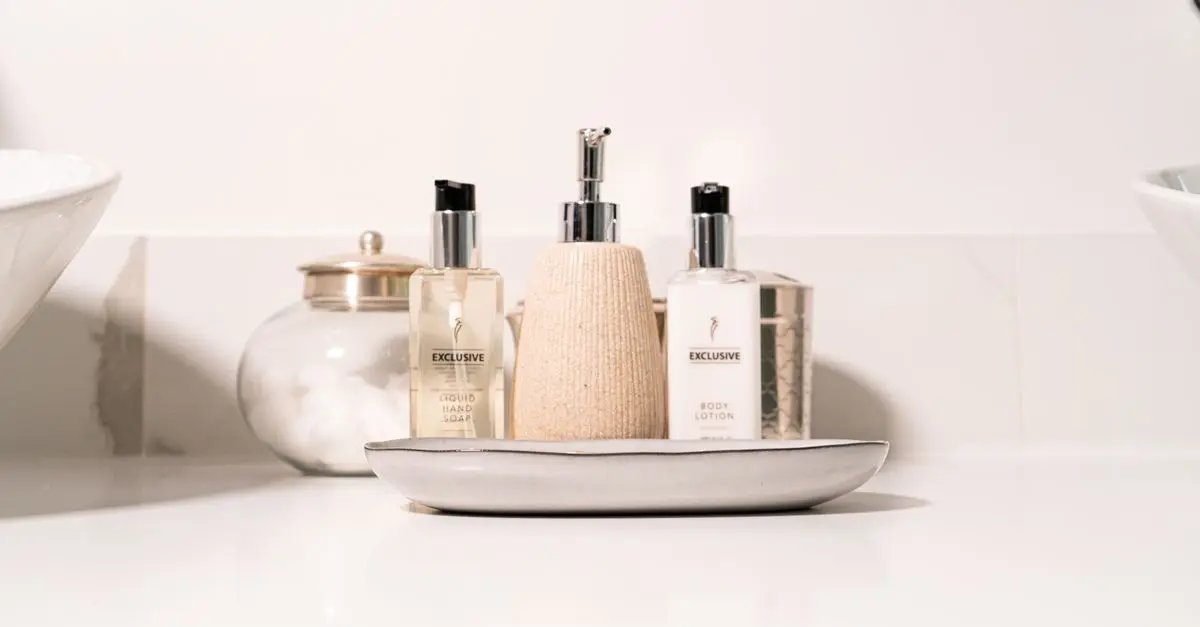 Comment Évaluer Votre Type de Peau pour un Teint Parfait