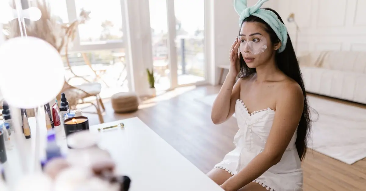 Masques de Nuit : Solution Miracle pour un Teint Parfait